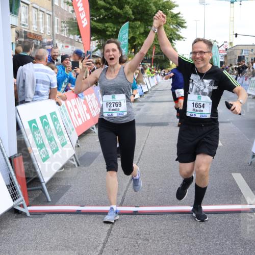 15.09.2024 - PSD Bank Halbmarathon Strokosch-Dieckow http://msf.ph/oto/7068904 15.09.2024 12:22:20 Ziel 1654, 2321, 2457, 2689, 2769, 3025, 3230 meine-sportfotos.de
