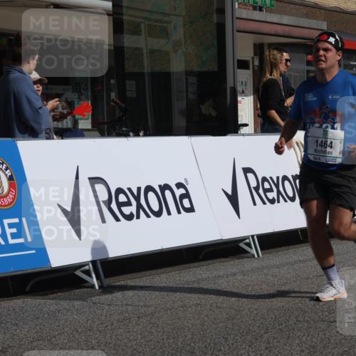 15.09.2024 - PSD Bank Halbmarathon Michael Strokosch http://msf.ph/oto/7068922 15.09.2024 12:06:31 Ziel 1464, 1824, 2032, 2036, 2092, 2177, 2208, 2334, 2340, 2819, 2942 meine-sportfotos.de