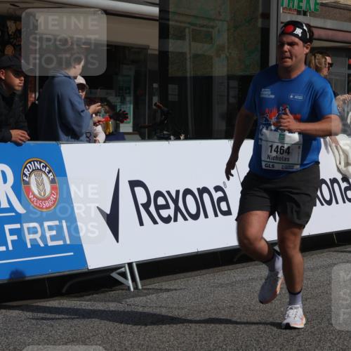 15.09.2024 - PSD Bank Halbmarathon Michael Strokosch http://msf.ph/oto/7068925 15.09.2024 12:06:31 Ziel 1464, 1824, 2032, 2036, 2092, 2177, 2208, 2334, 2340, 2819, 2942 meine-sportfotos.de