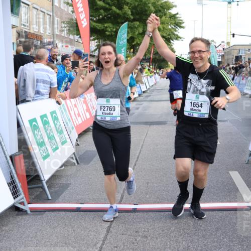 15.09.2024 - PSD Bank Halbmarathon Strokosch-Dieckow http://msf.ph/oto/7068932 15.09.2024 12:22:20 Ziel 1654, 2321, 2457, 2689, 2769, 3025, 3230 meine-sportfotos.de