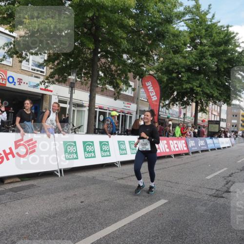 15.09.2024 - PSD Bank Halbmarathon Miley Keyser http://msf.ph/oto/7068951 15.09.2024 12:21:17 Ziel 2066, 2404, 2698, 3047, 3069, 3285 meine-sportfotos.de