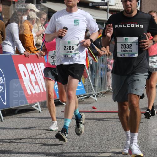 15.09.2024 - PSD Bank Halbmarathon Michael Strokosch http://msf.ph/oto/7068952 15.09.2024 12:06:35 Ziel 1464, 1824, 2032, 2036, 2092, 2177, 2208, 2340, 2819, 2942 meine-sportfotos.de