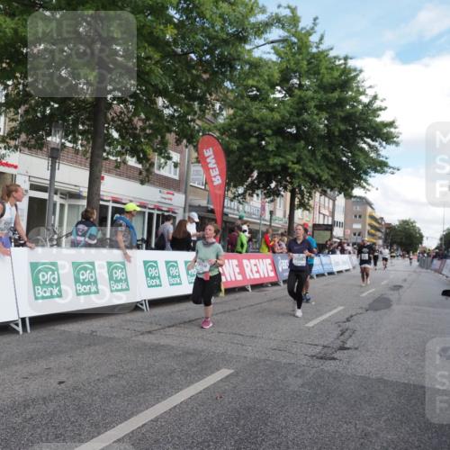 15.09.2024 - PSD Bank Halbmarathon Miley Keyser http://msf.ph/oto/7069013 15.09.2024 12:21:27 Ziel 2066, 2254, 2256, 2379, 2404, 2698, 3047, 3069, 3285, 3555 meine-sportfotos.de