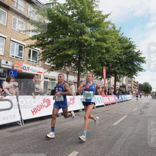 15.09.2024 - PSD Bank Halbmarathon Miley Keyser http://msf.ph/oto/7069014 15.09.2024 11:20:53 Ziel 411, 557, 622, 625, 821, 850, 875, 1008, 1020, 1067 meine-sportfotos.de