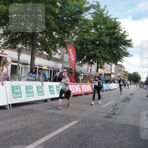 15.09.2024 - PSD Bank Halbmarathon Miley Keyser http://msf.ph/oto/7069018 15.09.2024 12:21:27 Ziel 2066, 2254, 2256, 2379, 2404, 2698, 3047, 3069, 3285, 3555 meine-sportfotos.de