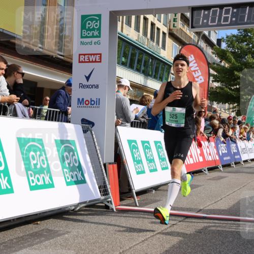 15.09.2024 - PSD Bank Halbmarathon Strokosch-Dieckow http://msf.ph/oto/7069022 15.09.2024 11:09:02 Ziel 496, 525, 807 meine-sportfotos.de