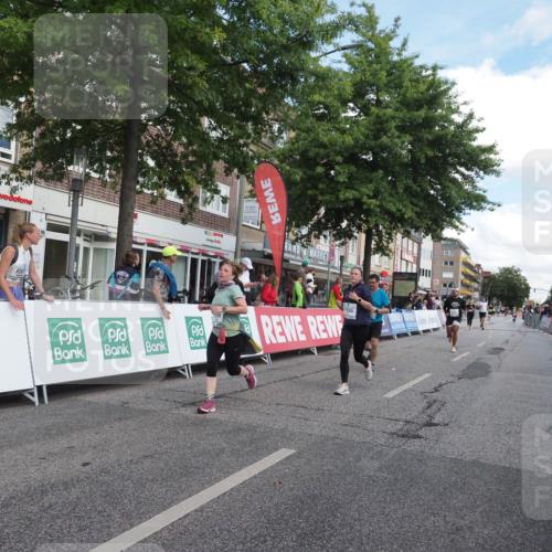 15.09.2024 - PSD Bank Halbmarathon Miley Keyser http://msf.ph/oto/7069023 15.09.2024 12:21:27 Ziel 2066, 2254, 2256, 2379, 2404, 2698, 3047, 3069, 3285, 3555 meine-sportfotos.de