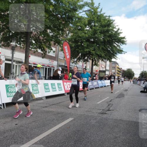 15.09.2024 - PSD Bank Halbmarathon Miley Keyser http://msf.ph/oto/7069032 15.09.2024 12:21:28 Ziel 2066, 2254, 2256, 2379, 2404, 2698, 3047, 3069, 3285, 3555 meine-sportfotos.de