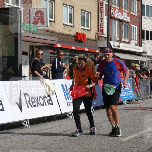 15.09.2024 - PSD Bank Halbmarathon Michael Strokosch http://msf.ph/oto/7069033 15.09.2024 12:06:48 Ziel 796, 797, 1328, 2208, 2806, 2819, 2942, 3019 meine-sportfotos.de