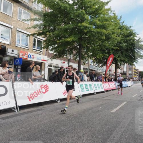 15.09.2024 - PSD Bank Halbmarathon Miley Keyser http://msf.ph/oto/7069040 15.09.2024 11:20:58 Ziel 557, 622, 625, 648, 850, 875, 1008, 1020 meine-sportfotos.de