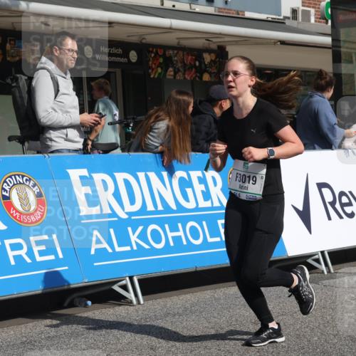 15.09.2024 - PSD Bank Halbmarathon Michael Strokosch http://msf.ph/oto/7069064 15.09.2024 12:06:53 Ziel 796, 797, 1328, 2806, 3019 meine-sportfotos.de