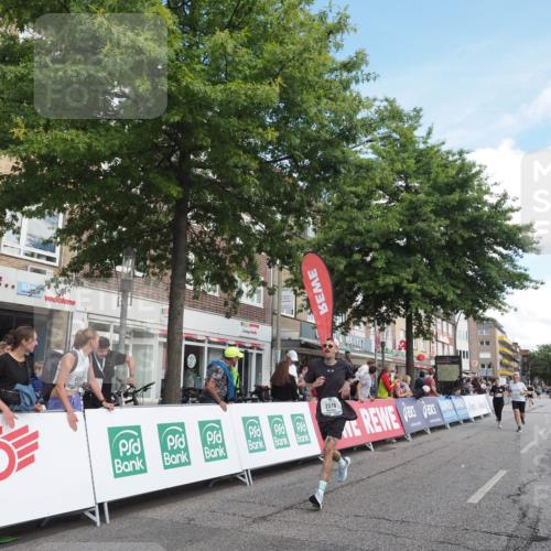 15.09.2024 - PSD Bank Halbmarathon Miley Keyser http://msf.ph/oto/7069078 15.09.2024 12:21:32 Ziel 2254, 2256, 2379, 2404, 2698, 3069, 3269, 3555 meine-sportfotos.de