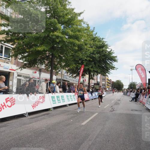 15.09.2024 - PSD Bank Halbmarathon Miley Keyser http://msf.ph/oto/7069094 15.09.2024 11:21:02 Ziel 557, 625, 648, 875, 1020 meine-sportfotos.de