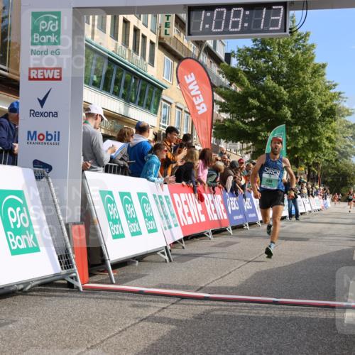 15.09.2024 - PSD Bank Halbmarathon Strokosch-Dieckow http://msf.ph/oto/7069112 15.09.2024 11:09:04 Ziel 496, 525, 807 meine-sportfotos.de