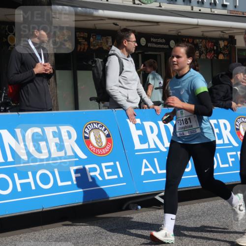 15.09.2024 - PSD Bank Halbmarathon Michael Strokosch http://msf.ph/oto/7069125 15.09.2024 12:07:07 Ziel 1331, 1877, 1933, 2919, 2938, 3180, 3181 meine-sportfotos.de