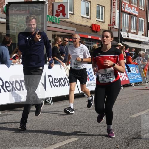 15.09.2024 - PSD Bank Halbmarathon Michael Strokosch http://msf.ph/oto/7069128 15.09.2024 12:07:08 Ziel 1331, 1877, 1933, 2919, 2938, 3180, 3181 meine-sportfotos.de