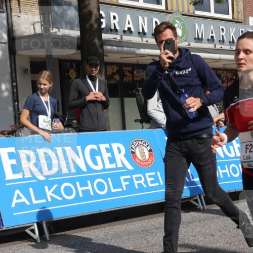 15.09.2024 - PSD Bank Halbmarathon Michael Strokosch http://msf.ph/oto/7069138 15.09.2024 12:07:09 Ziel 1331, 1877, 1933, 2919, 2938, 3180, 3181 meine-sportfotos.de