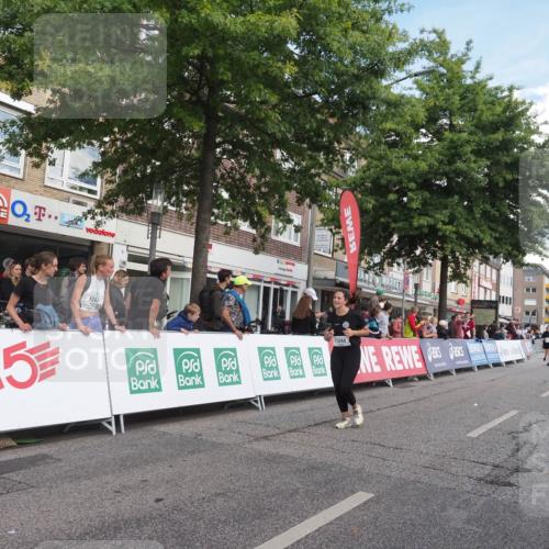 15.09.2024 - PSD Bank Halbmarathon Miley Keyser http://msf.ph/oto/7069165 15.09.2024 12:21:37 Ziel 2254, 2256, 2379, 2404, 2698, 2951, 3069, 3269, 3275, 3555 meine-sportfotos.de