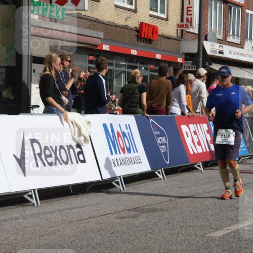 15.09.2024 - PSD Bank Halbmarathon Michael Strokosch http://msf.ph/oto/7069178 15.09.2024 12:07:19 Ziel 1422, 1877, 2158, 2313, 2511, 3153, 3405 meine-sportfotos.de