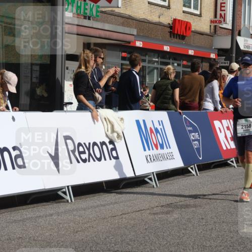 15.09.2024 - PSD Bank Halbmarathon Michael Strokosch http://msf.ph/oto/7069183 15.09.2024 12:07:20 Ziel 1422, 2158, 2313, 2511, 3153, 3405 meine-sportfotos.de