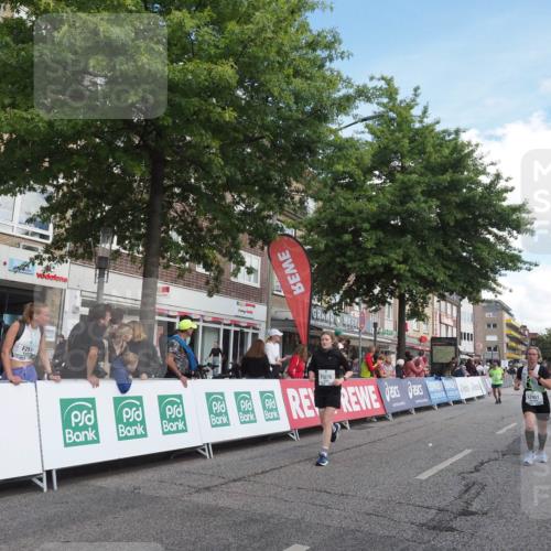 15.09.2024 - PSD Bank Halbmarathon Miley Keyser http://msf.ph/oto/7069212 15.09.2024 12:21:43 Ziel 2131, 2254, 2951, 3269, 3275 meine-sportfotos.de