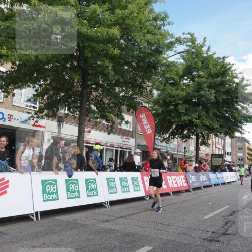 15.09.2024 - PSD Bank Halbmarathon Miley Keyser http://msf.ph/oto/7069216 15.09.2024 12:21:43 Ziel 2131, 2254, 2951, 3269, 3275 meine-sportfotos.de