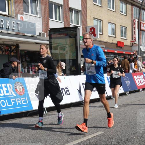 15.09.2024 - PSD Bank Halbmarathon Michael Strokosch http://msf.ph/oto/7069267 15.09.2024 12:07:24 Ziel 1422, 2158, 2313, 2511, 3153, 3405 meine-sportfotos.de