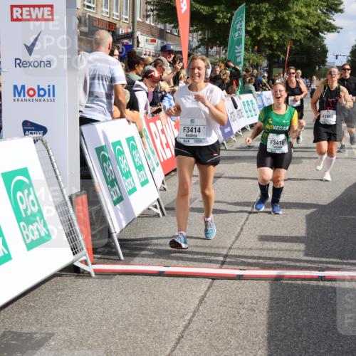 15.09.2024 - PSD Bank Halbmarathon Strokosch-Dieckow http://msf.ph/oto/7069271 15.09.2024 12:31:23 Ziel 1948, 2259, 2261, 2858, 3089, 3211, 3279, 3312, 3414, 3416, 3486, 3542 meine-sportfotos.de