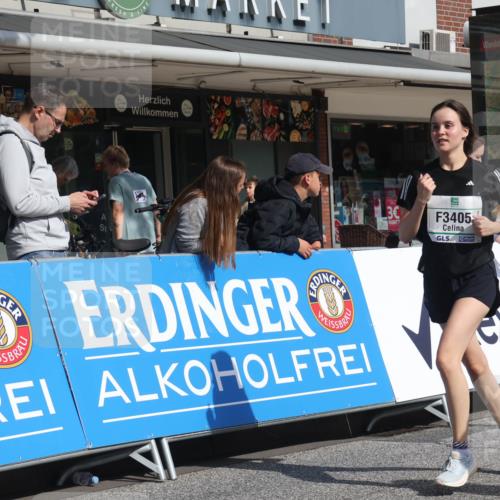 15.09.2024 - PSD Bank Halbmarathon Michael Strokosch http://msf.ph/oto/7069289 15.09.2024 12:07:25 Ziel 1422, 1717, 2158, 2190, 2313, 2511, 3153, 3405, 3529 meine-sportfotos.de