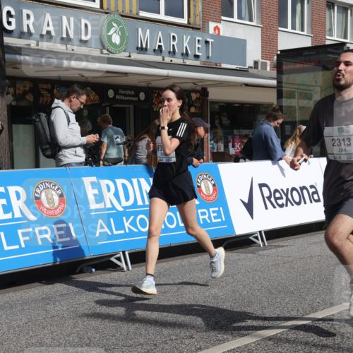 15.09.2024 - PSD Bank Halbmarathon Michael Strokosch http://msf.ph/oto/7069293 15.09.2024 12:07:26 Ziel 1422, 1717, 2029, 2158, 2190, 2313, 2511, 3024, 3153, 3405, 3529 meine-sportfotos.de