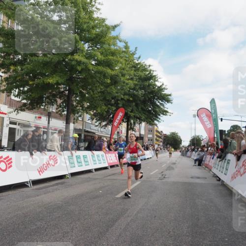 15.09.2024 - PSD Bank Halbmarathon Miley Keyser http://msf.ph/oto/7069336 15.09.2024 11:21:32 Ziel 428, 579, 864, 878, 1009, 1092, 2471 meine-sportfotos.de