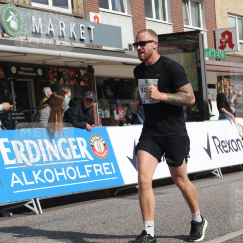 15.09.2024 - PSD Bank Halbmarathon Michael Strokosch http://msf.ph/oto/7069345 15.09.2024 12:07:30 Ziel 1422, 1717, 1825, 2029, 2158, 2175, 2190, 2313, 2511, 2976, 2998, 3024, 3153, 3174, 3405, 3529 meine-sportfotos.de