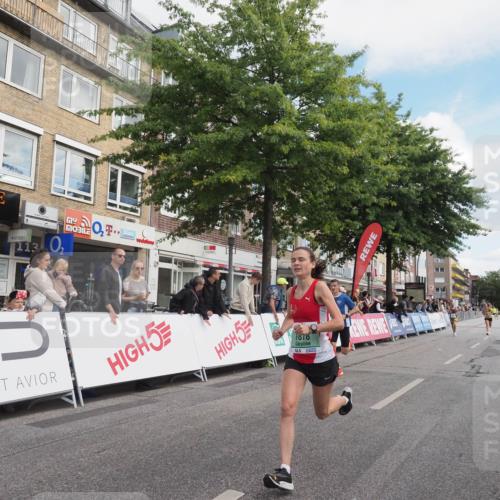 15.09.2024 - PSD Bank Halbmarathon Miley Keyser http://msf.ph/oto/7069353 15.09.2024 11:21:32 Ziel 428, 579, 864, 878, 1009, 1092, 2471 meine-sportfotos.de