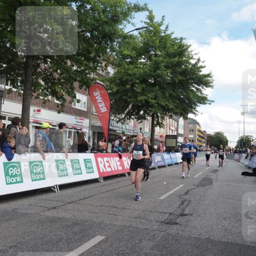 15.09.2024 - PSD Bank Halbmarathon Miley Keyser http://msf.ph/oto/7069359 15.09.2024 12:21:59 Ziel 1654, 2039, 2131, 2457, 2689, 2769, 3025, 3230, 3471 meine-sportfotos.de