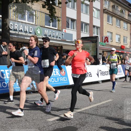 15.09.2024 - PSD Bank Halbmarathon Michael Strokosch http://msf.ph/oto/7069415 15.09.2024 12:07:35 Ziel 1422, 1717, 1825, 1953, 1986, 2029, 2175, 2190, 2313, 2963, 2976, 2998, 3024, 3039, 3174, 3405, 3529 meine-sportfotos.de