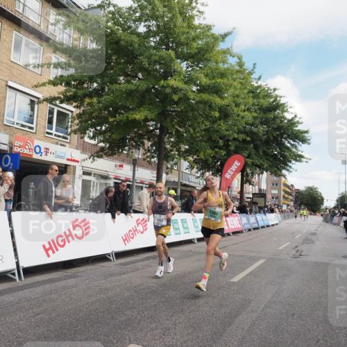 15.09.2024 - PSD Bank Halbmarathon Miley Keyser http://msf.ph/oto/7069418 15.09.2024 11:21:37 Ziel 428, 655, 854, 864, 867, 878, 1009, 1049, 1092 meine-sportfotos.de