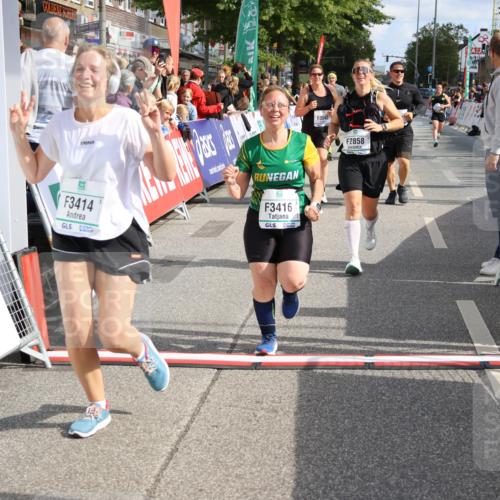 15.09.2024 - PSD Bank Halbmarathon Strokosch-Dieckow http://msf.ph/oto/7069430 15.09.2024 12:31:23 Ziel 1948, 2259, 2261, 2858, 3089, 3211, 3279, 3312, 3414, 3416, 3486, 3542 meine-sportfotos.de