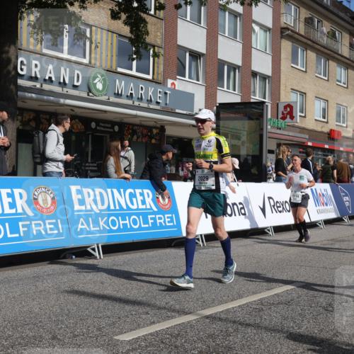 15.09.2024 - PSD Bank Halbmarathon Michael Strokosch http://msf.ph/oto/7069431 15.09.2024 12:07:36 Ziel 1422, 1717, 1825, 1953, 1986, 2029, 2175, 2190, 2313, 2963, 2976, 2998, 3024, 3039, 3174, 3405, 3529 meine-sportfotos.de