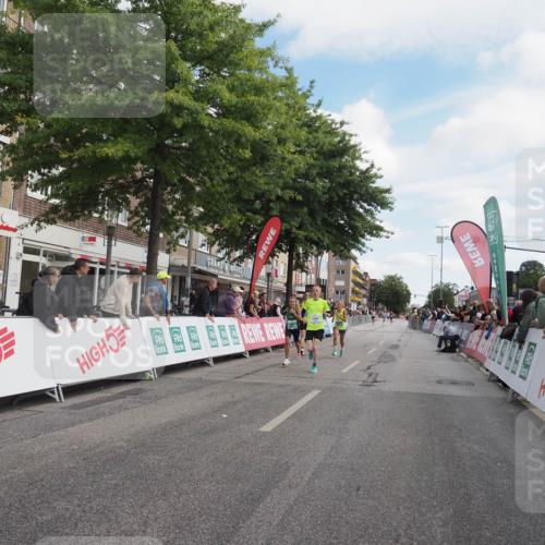 15.09.2024 - PSD Bank Halbmarathon Miley Keyser http://msf.ph/oto/7069446 15.09.2024 11:21:47 Ziel 419, 643, 653, 655, 854, 867, 1010, 1049 meine-sportfotos.de