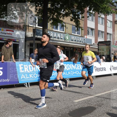 15.09.2024 - PSD Bank Halbmarathon Michael Strokosch http://msf.ph/oto/7069458 15.09.2024 12:07:38 Ziel 1422, 1717, 1825, 1832, 1953, 1986, 2029, 2175, 2190, 2963, 2976, 2998, 3024, 3039, 3174, 3529 meine-sportfotos.de