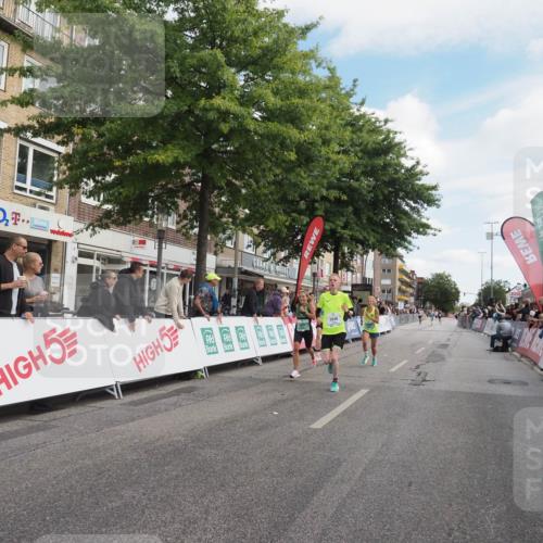 15.09.2024 - PSD Bank Halbmarathon Miley Keyser http://msf.ph/oto/7069466 15.09.2024 11:21:47 Ziel 419, 643, 653, 655, 854, 867, 1010, 1049 meine-sportfotos.de
