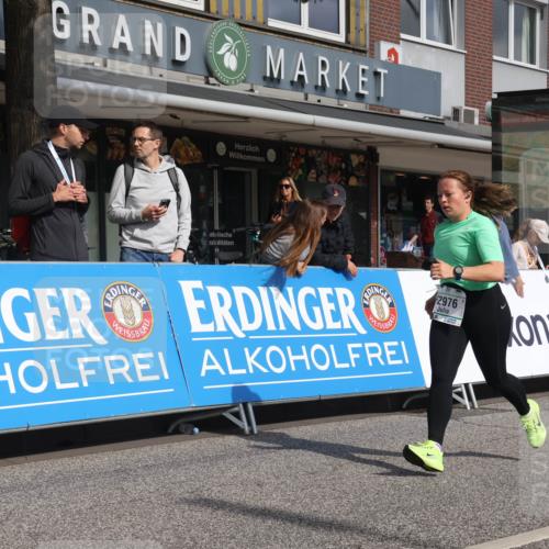 15.09.2024 - PSD Bank Halbmarathon Michael Strokosch http://msf.ph/oto/7069483 15.09.2024 12:07:40 Ziel 1717, 1825, 1832, 1953, 1986, 2029, 2175, 2190, 2963, 2976, 2998, 3024, 3039, 3174, 3529 meine-sportfotos.de