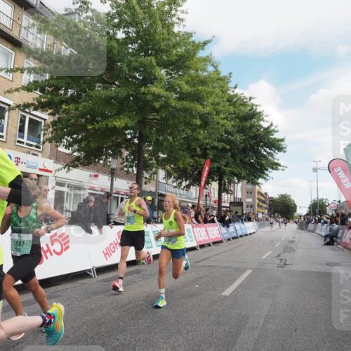 15.09.2024 - PSD Bank Halbmarathon Miley Keyser http://msf.ph/oto/7069505 15.09.2024 11:21:49 Ziel 419, 422, 643, 653, 655, 854, 867, 1010, 1049 meine-sportfotos.de
