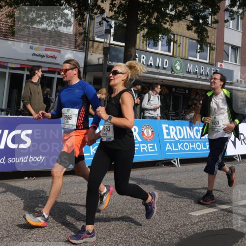 15.09.2024 - PSD Bank Halbmarathon Michael Strokosch http://msf.ph/oto/7069523 15.09.2024 12:07:42 Ziel 1717, 1825, 1832, 1953, 1986, 2029, 2040, 2175, 2190, 2963, 2976, 2998, 3024, 3039, 3174, 3529 meine-sportfotos.de