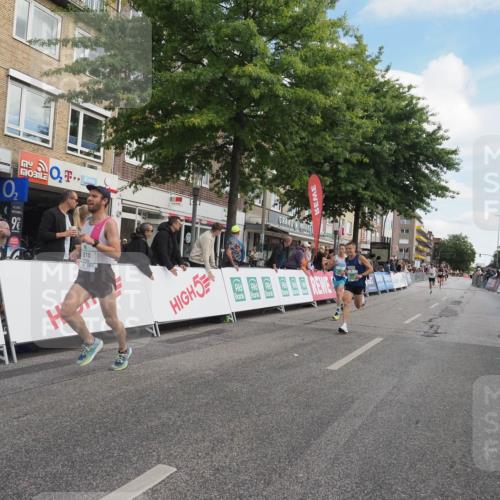 15.09.2024 - PSD Bank Halbmarathon Miley Keyser http://msf.ph/oto/7069556 15.09.2024 11:21:58 Ziel 415, 419, 422, 643, 653, 654, 876, 1010 meine-sportfotos.de