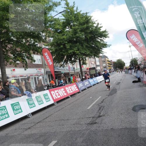 15.09.2024 - PSD Bank Halbmarathon Miley Keyser http://msf.ph/oto/7069558 15.09.2024 12:22:08 Ziel 1654, 2321, 2457, 2689, 2769, 3025, 3230 meine-sportfotos.de