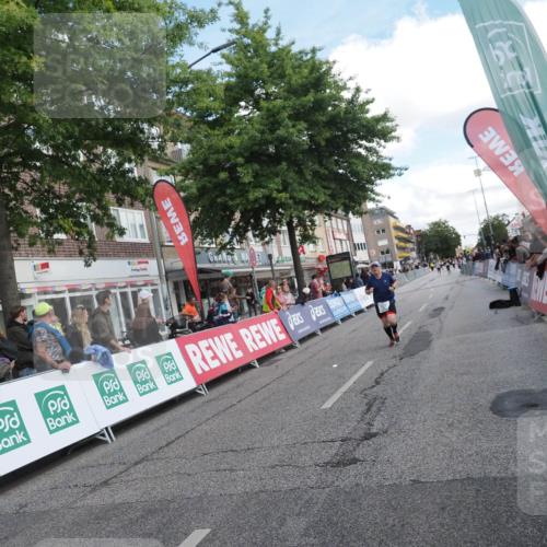 15.09.2024 - PSD Bank Halbmarathon Miley Keyser http://msf.ph/oto/7069570 15.09.2024 12:22:08 Ziel 1654, 2321, 2457, 2689, 2769, 3025, 3230 meine-sportfotos.de