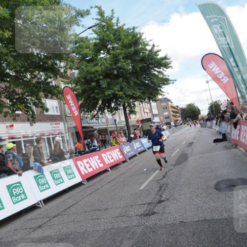 15.09.2024 - PSD Bank Halbmarathon Miley Keyser http://msf.ph/oto/7069592 15.09.2024 12:22:09 Ziel 1654, 2321, 2457, 2689, 2769, 3025, 3230 meine-sportfotos.de