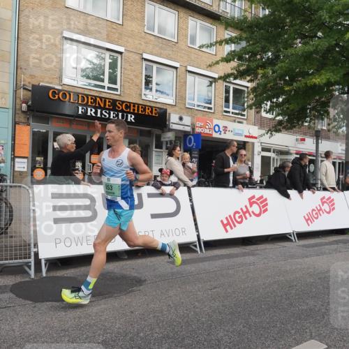 15.09.2024 - PSD Bank Halbmarathon Miley Keyser http://msf.ph/oto/7069594 15.09.2024 11:22:00 Ziel 415, 419, 422, 643, 653, 654, 876, 1010 meine-sportfotos.de