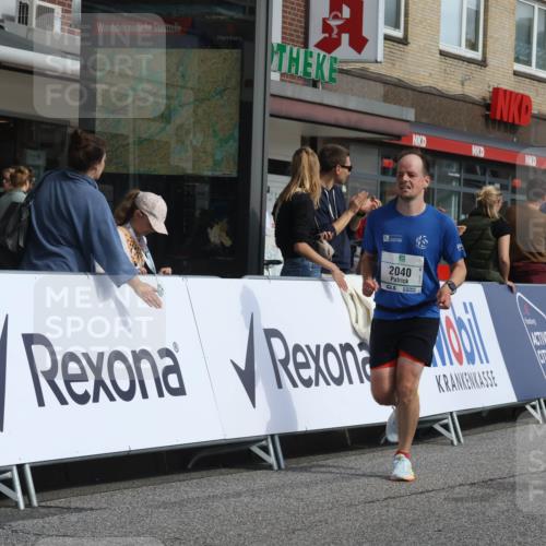 15.09.2024 - PSD Bank Halbmarathon Michael Strokosch http://msf.ph/oto/7069600 15.09.2024 12:07:49 Ziel 1646, 1825, 1832, 1953, 1986, 2040, 2521, 2963, 2976, 2996, 3039, 3257 meine-sportfotos.de
